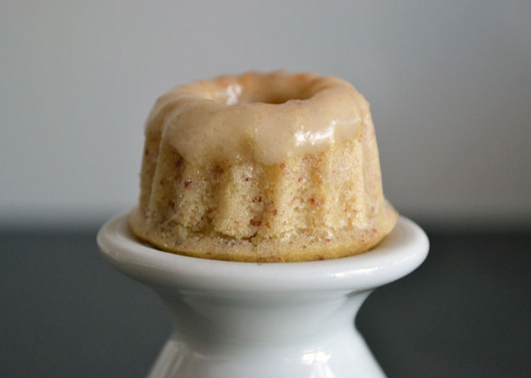 Schnelle Erdbeertörtchen - zuckerstaub.at